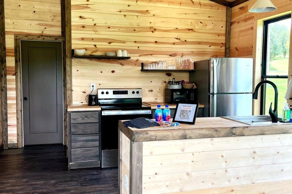 #4 Kentucky Bourbon Trail Bourbon Barrel Cottages Lawrenceburg Екстериор снимка