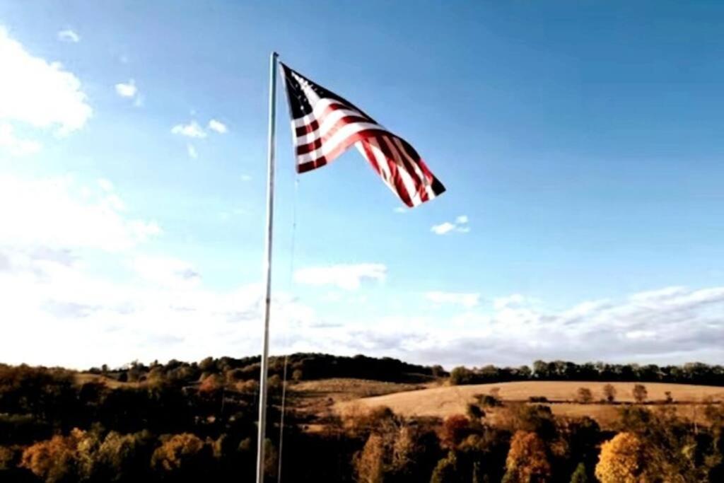 #4 Kentucky Bourbon Trail Bourbon Barrel Cottages Lawrenceburg Екстериор снимка