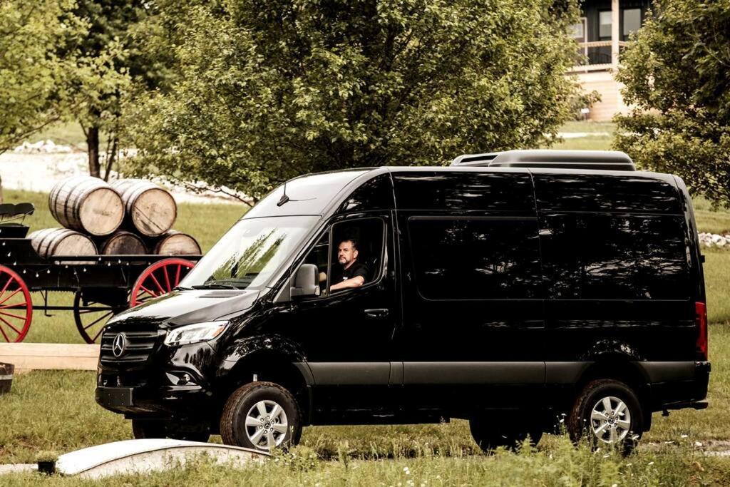 #4 Kentucky Bourbon Trail Bourbon Barrel Cottages Lawrenceburg Екстериор снимка
