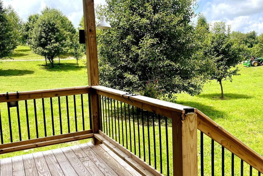 #4 Kentucky Bourbon Trail Bourbon Barrel Cottages Lawrenceburg Екстериор снимка